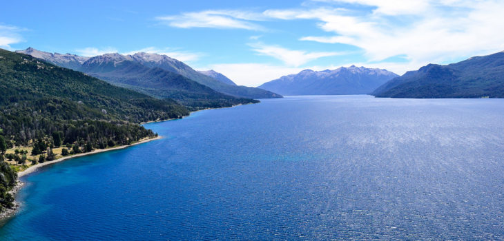 vista del lago traful
